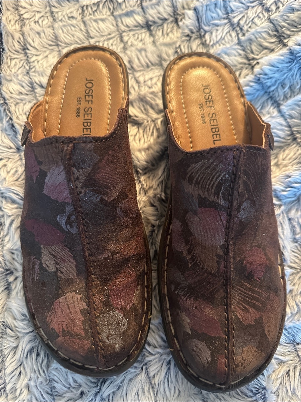 Josef Seibel Women's Brown and Burgundy Floral Slip-On Clogs Size 39 (8-8.5)